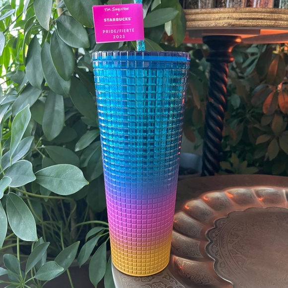 STARBUCKS 2023 24 oz PRIDE Grid Tumbler - Picture 4 of 6